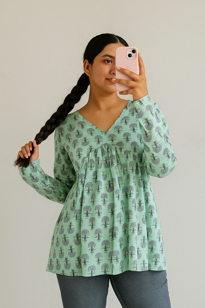 Floral Cotton Short Kurti with Full Sleeves – Casual & Comfortable Women’s Ethnic Wear