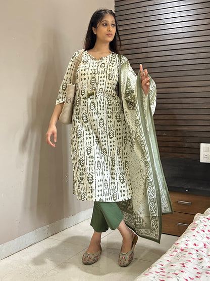 Elegant Green & White Handblock Cotton 3-Piece Suit Set – Comfortable Daily Ethnic Wear
